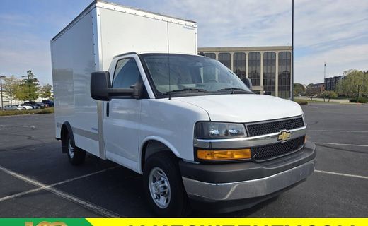 2024 Chevrolet Express 3500 Cutaway