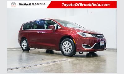 2019 Chrysler Pacifica Touring Plus