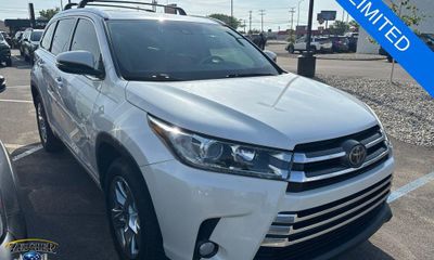2018 Toyota Highlander LTD Platinum