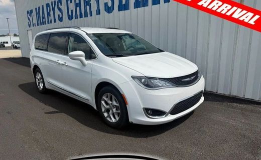 2020 Chrysler Pacifica Touring L Plus