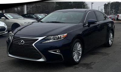 2016 Lexus ES Base