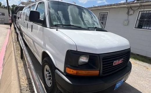 2016 GMC Savana EXT