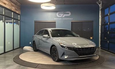 2021 Hyundai Elantra Blue
