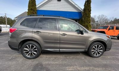 2017 Subaru Forester Touring ES Navi