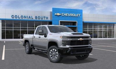 2026 Chevrolet Silverado HD Custom