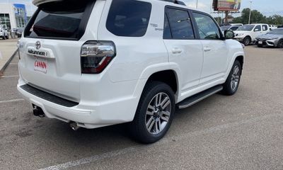2023 Toyota 4RUNNER TRD Sport