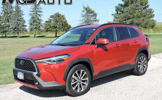 2023 Toyota Corolla Cross XLE