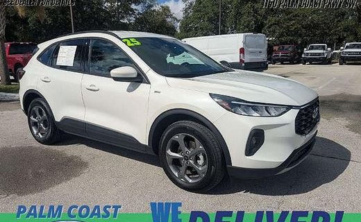 2025 Ford Escape ST Line Select
