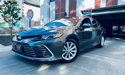 2024 Toyota Camry LE