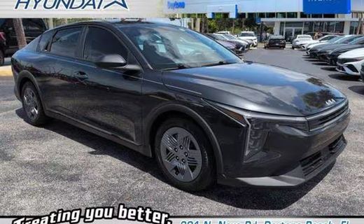 2025 Kia K4