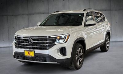 2026 Volkswagen Atlas SE
