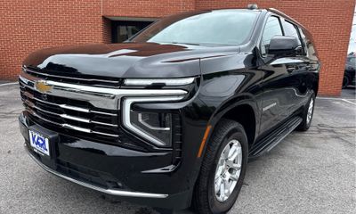 2026 Chevrolet Suburban LT
