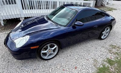 2002 Porsche 911 Carrera