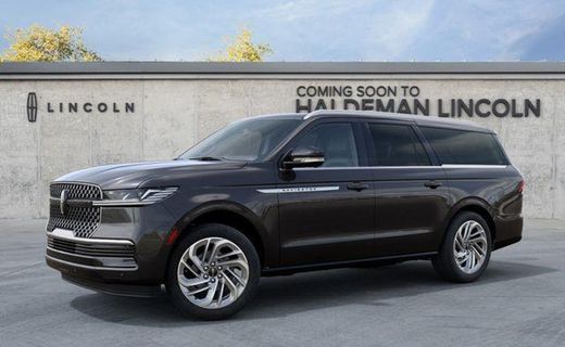 2027 Lincoln Navigator L Reserve