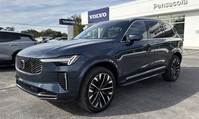 2026 Volvo XC90 Ultra Bright