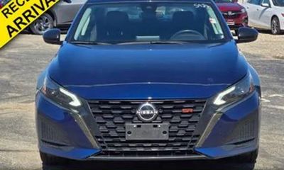 2024 Nissan Altima SR