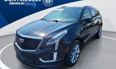 2022 Cadillac XT5 Premium Luxury