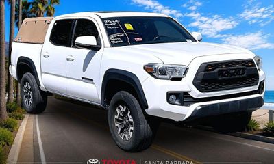 2018 Toyota Tacoma SR SR5 TRD