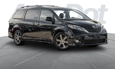 2015 Toyota Sienna SE
