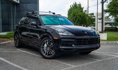 2022 Porsche Cayenne Turbo