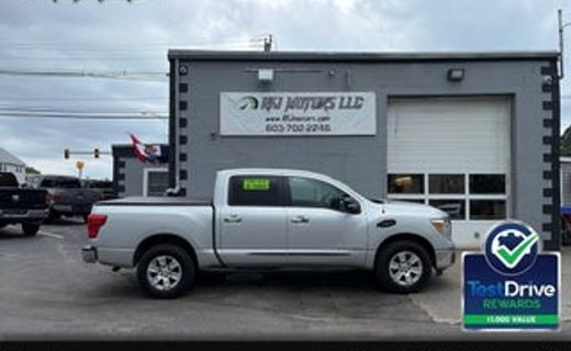 2017 Nissan Titan SV