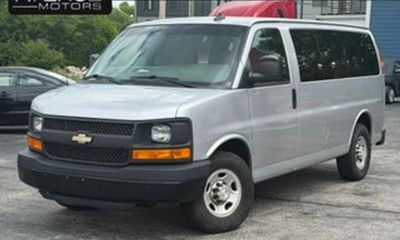 2016 Chevrolet Express LS