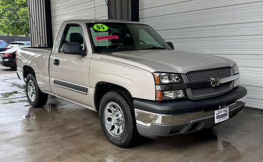 2005 Chevrolet Silverado Base