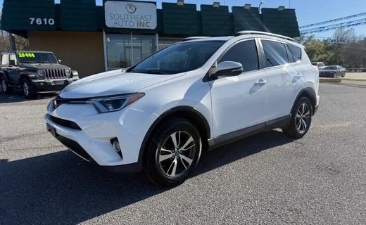 2017 Toyota RAV4 XLE