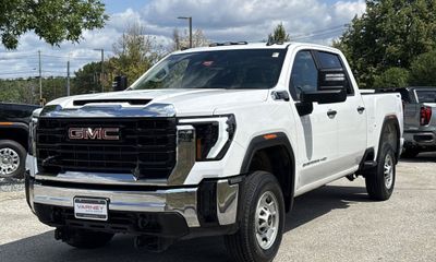 2025 GMC Sierra HD Fleet Base