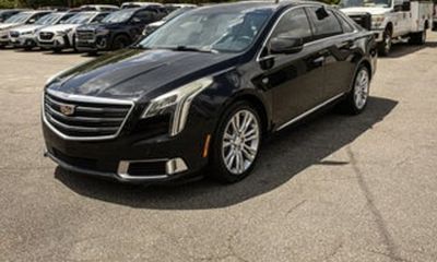 2019 Lincoln Continental Premier