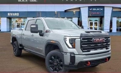 2026 GMC Sierra HD SLT