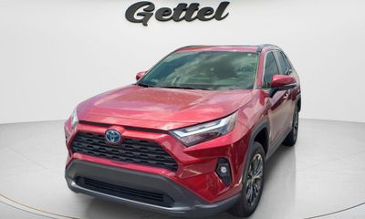 2024 Toyota RAV4 XLE Premium