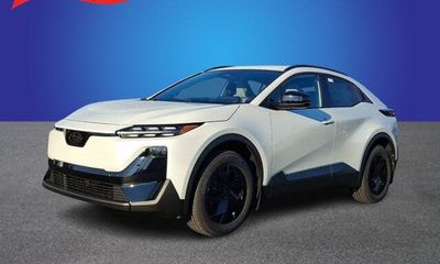 2026 Subaru Uncharted Sport
