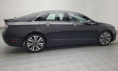 2018 Lincoln MKZ Select