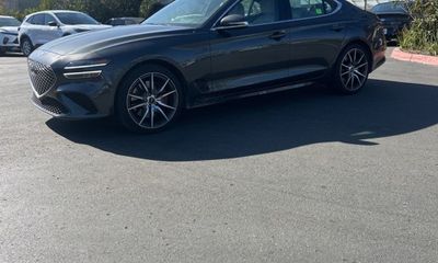 2025 Genesis G70 2 5T Standard
