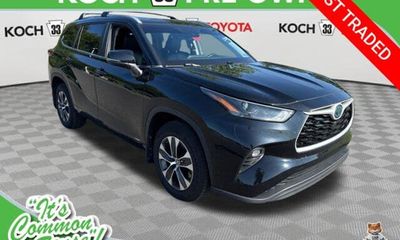 2023 Toyota Highlander LE L Limited