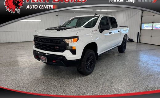 2026 Chevrolet Silverado Trail Boss Custom
