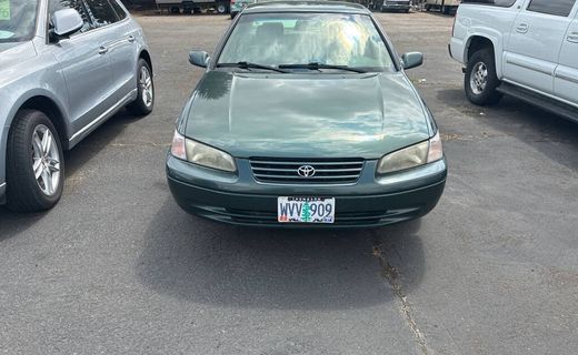 1999 Toyota Camry LE