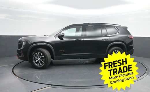 2025 GMC Acadia AT4