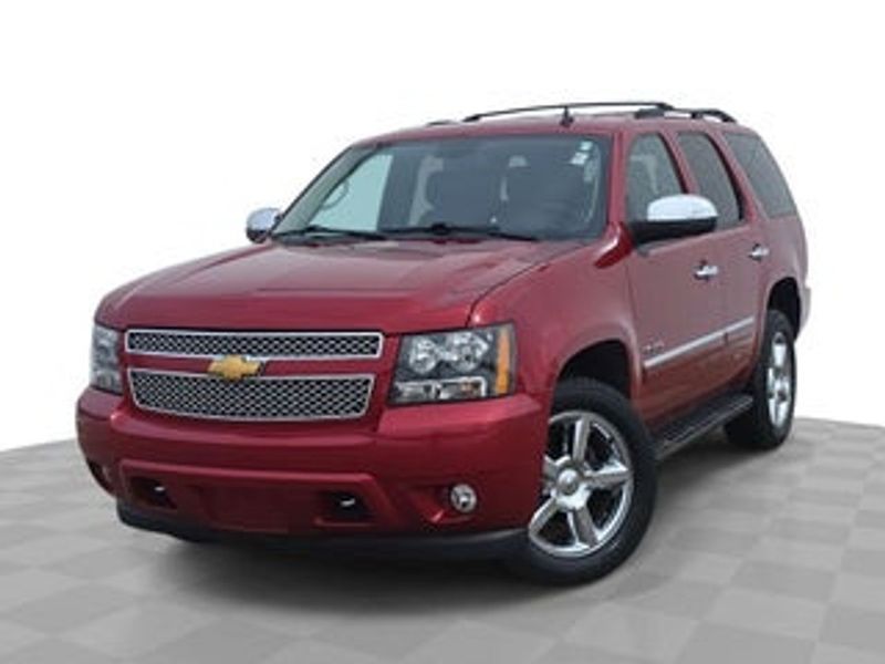 2015 Chevrolet Tahoe — a typically priced live listing