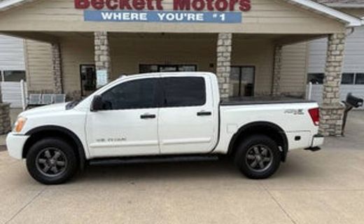 2015 Nissan Titan