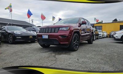 2019 Jeep Grand Cherokee Laredo