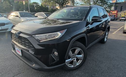 2021 Toyota RAV4 XLE Premium