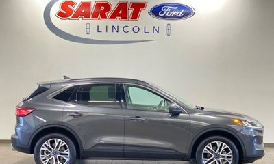 2020 Ford Escape SEL