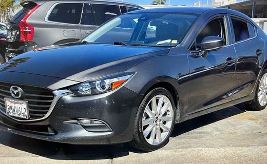 2017 Mazda MAZDA3 Touring