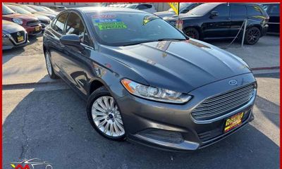 2016 Ford Fusion S