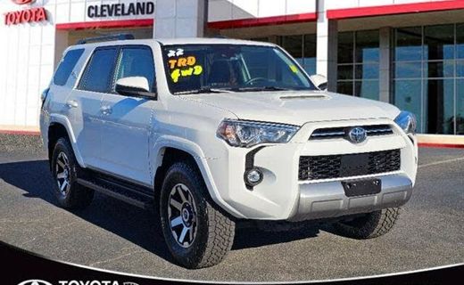 2022 Toyota 4RUNNER TRD Offroad
