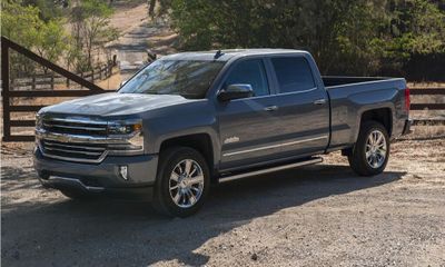 2017 Chevrolet Silverado High Country