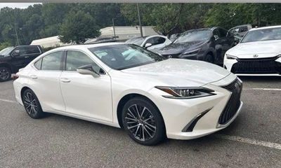 2023 Lexus ES 350 Premium