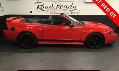 2004 Ford Mustang GT